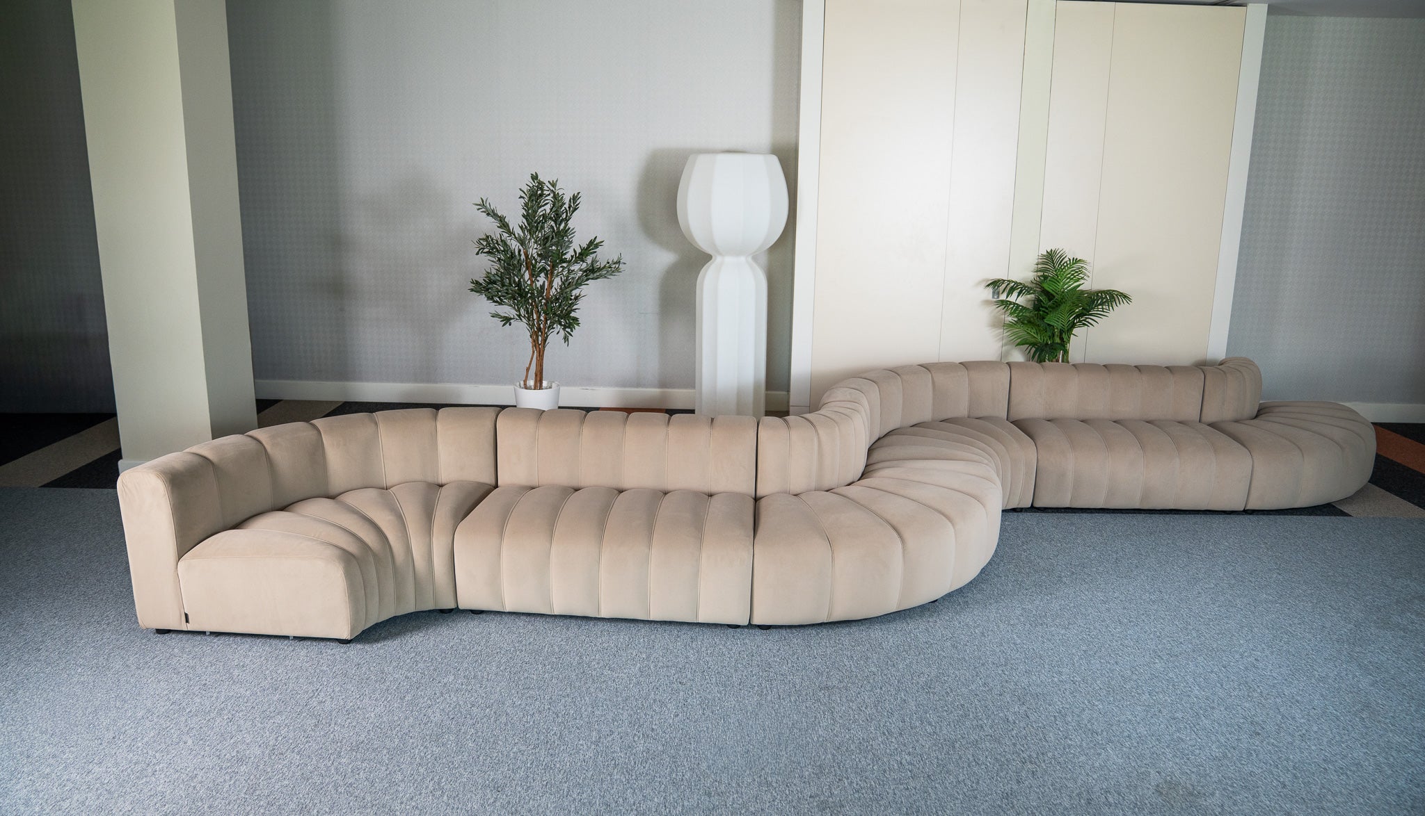 Cosmo Double S-shape 10-seater (Nutmeg Beige) Desert River Rentals